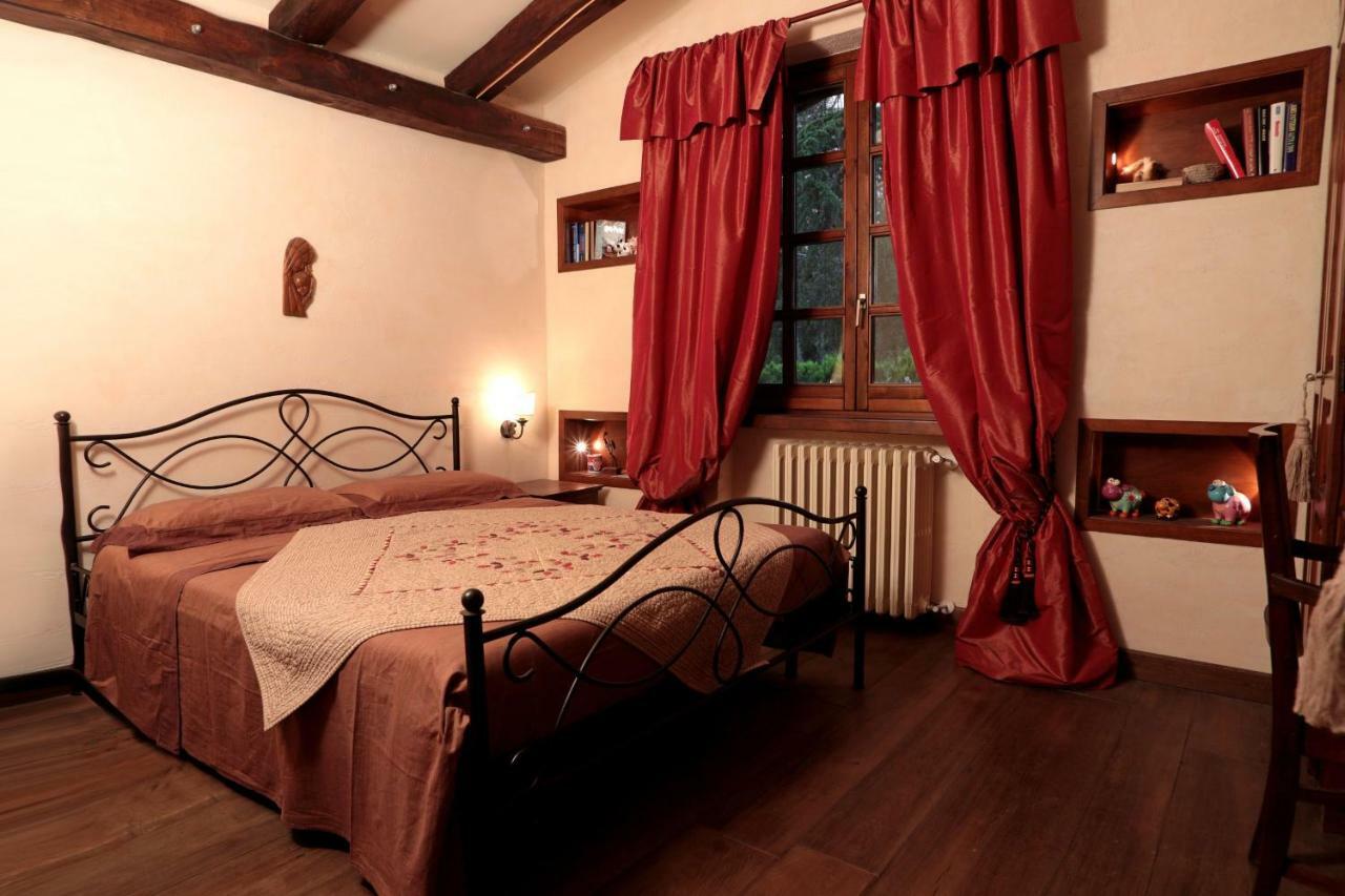 카스텔델몬테 I Lari Castel Del Monte B&B 외부 사진
